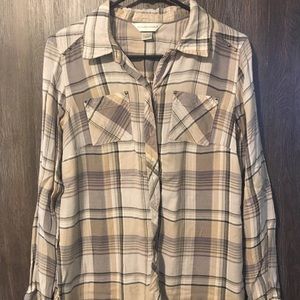 Soft Plaid Button Up